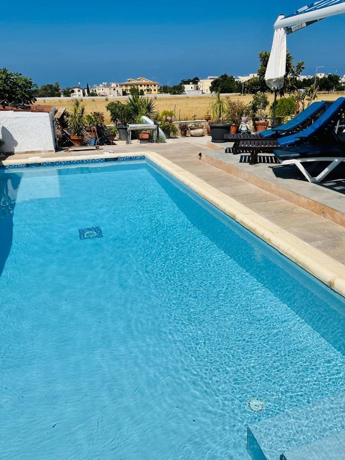 PaphosPeaceful Townhouse With Private Pool Near The Sea公寓 外观 照片