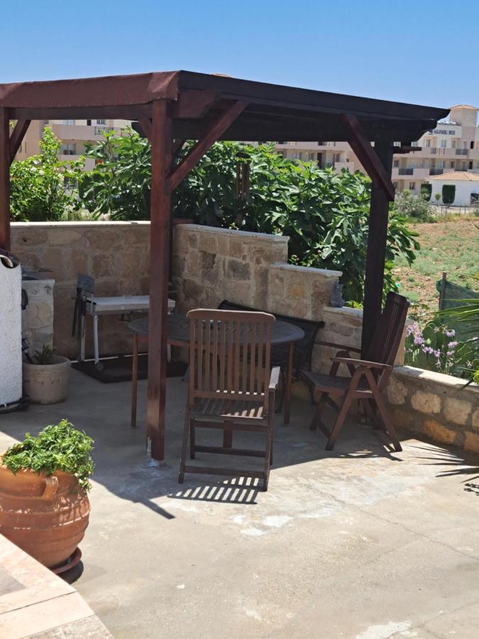 PaphosPeaceful Townhouse With Private Pool Near The Sea公寓 外观 照片
